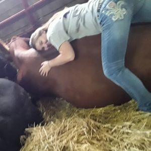 Meet your Posher, Bronwyn